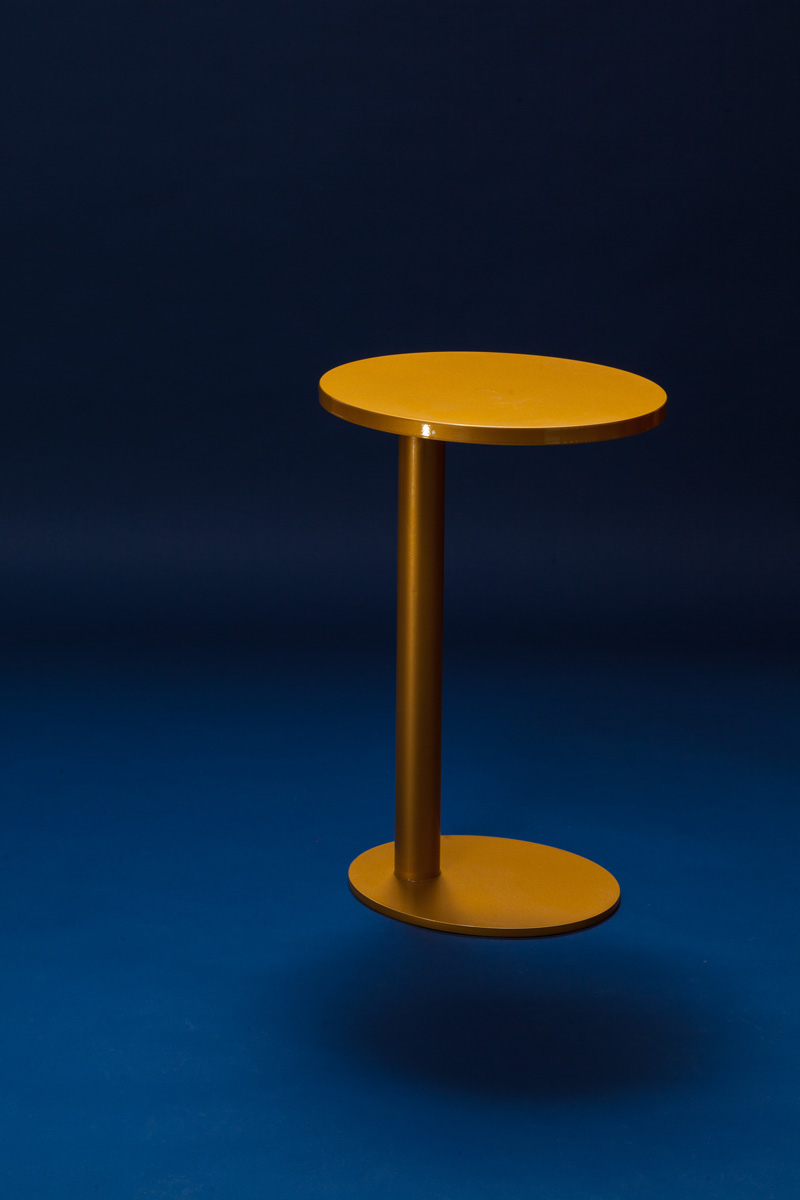 Dynamic Side Table golden round rotating top table